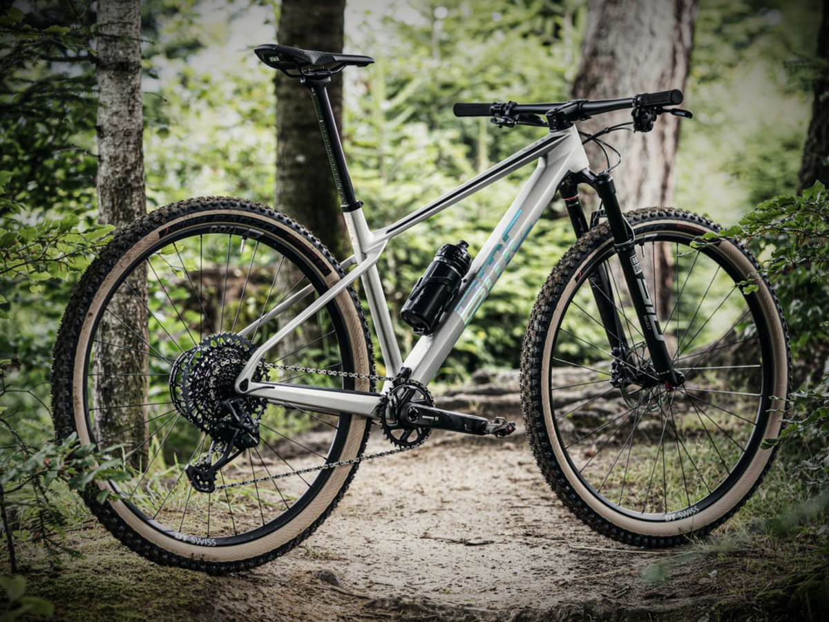 Хардтейл, горный велосипед