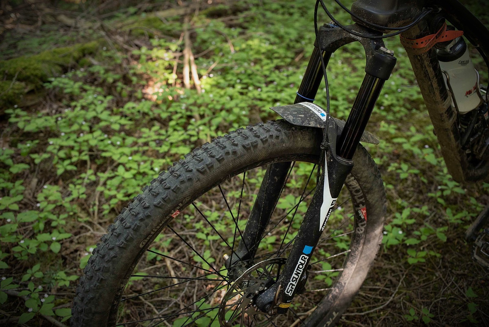 Вилка SR Suntour